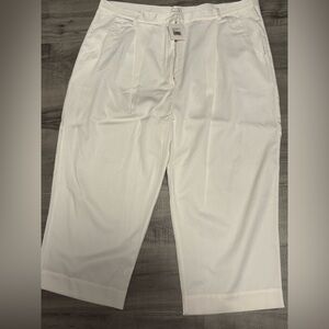 Wray NWT Studio White Pleated Pants